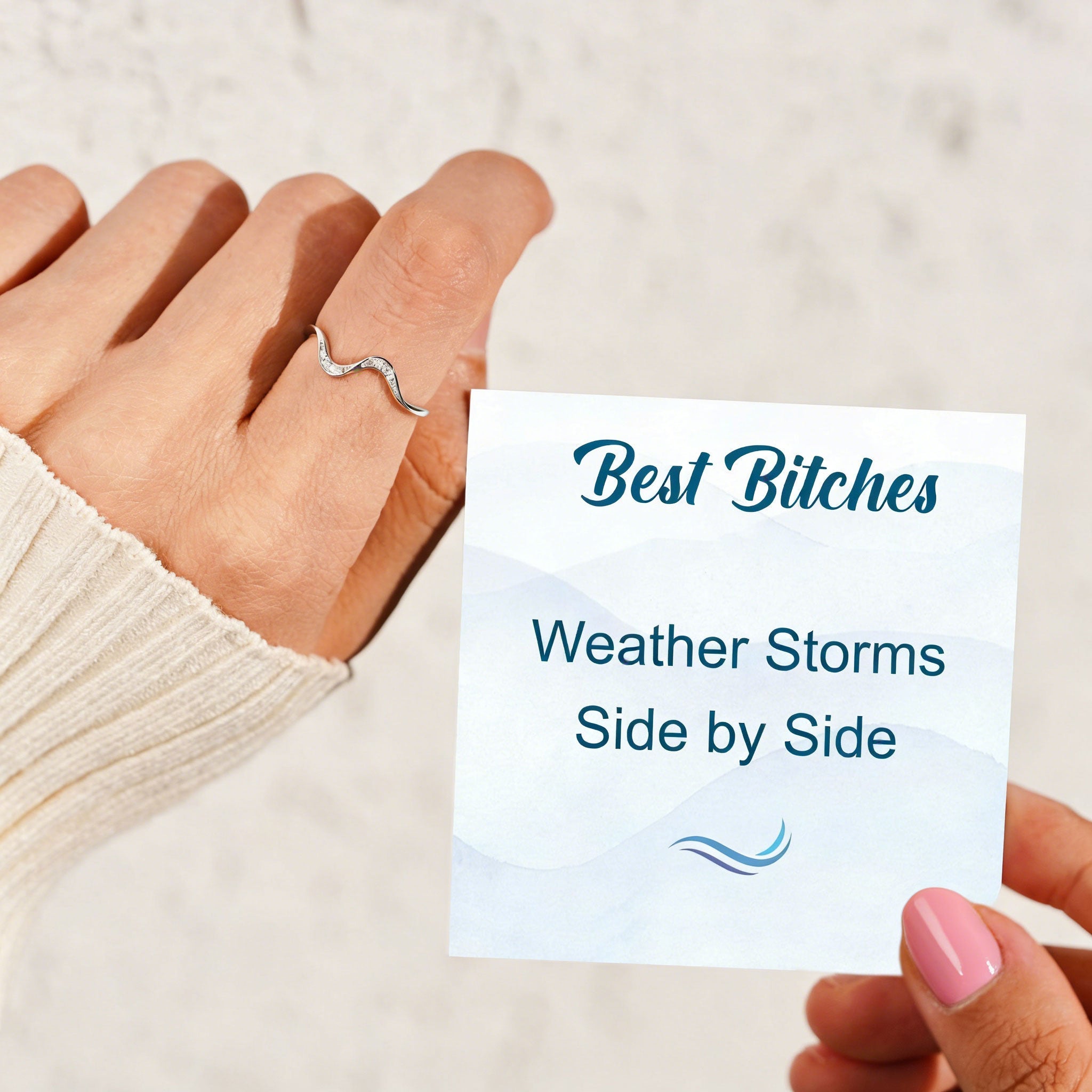 Best Bitches Wave Ring