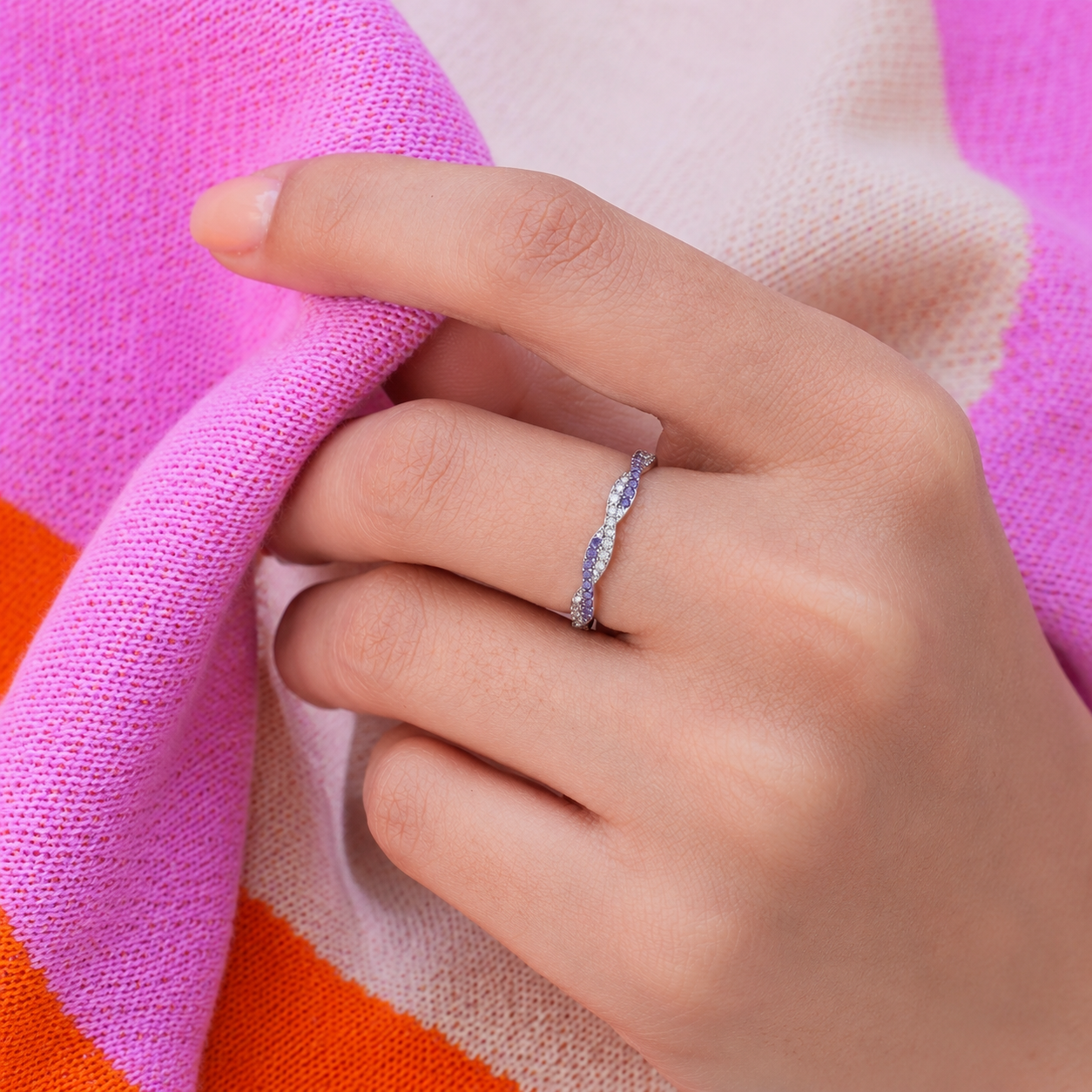 Custom Wavy Birthstone Promise Ring