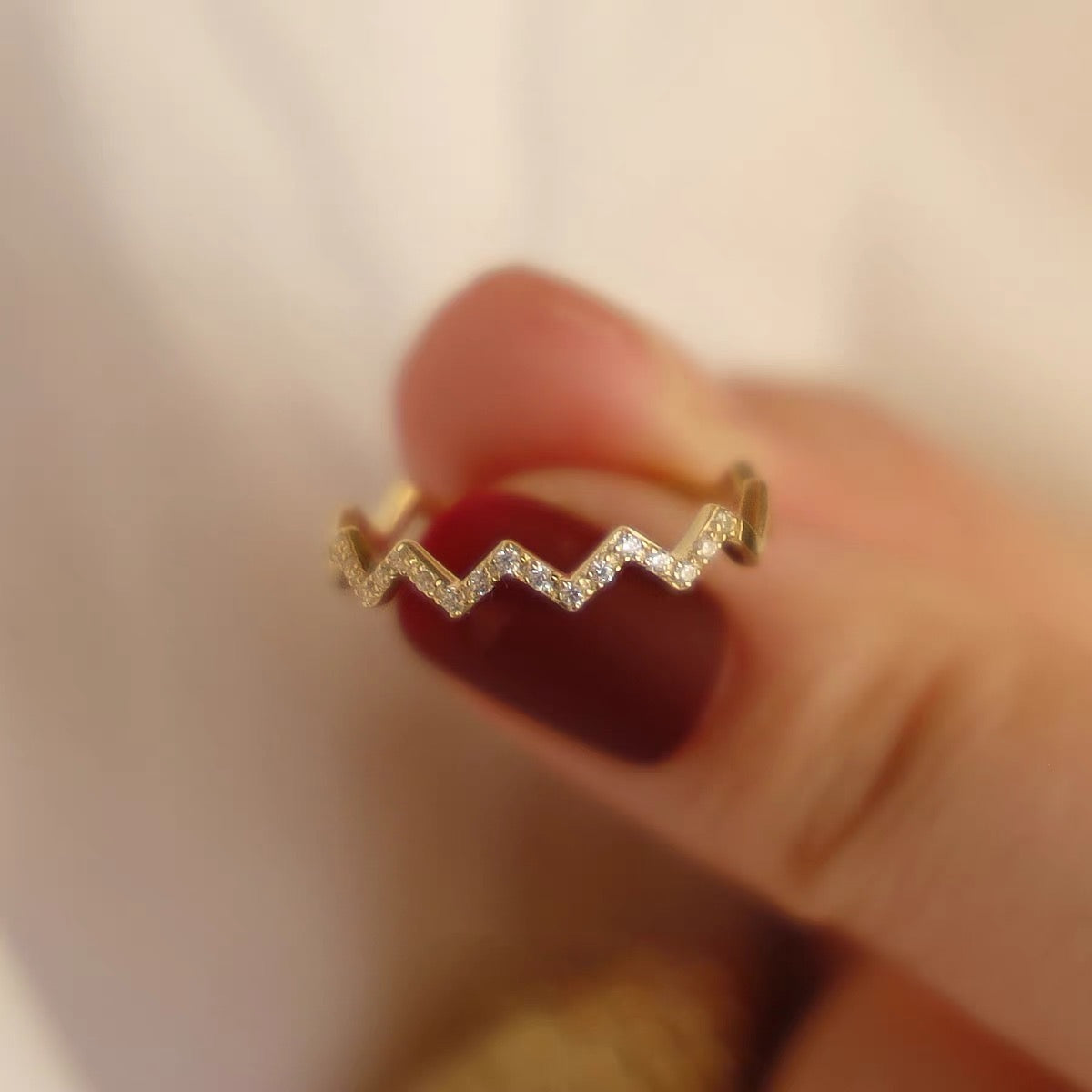 HIGHS & LOWS  Emotional Support Ring