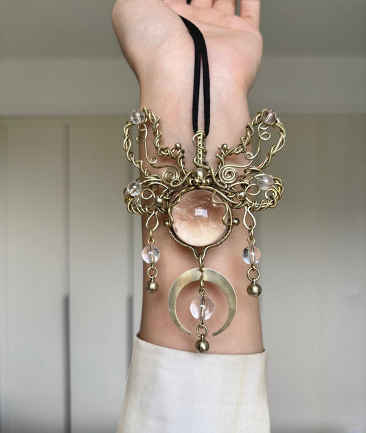 Brass Himalayan crystal vintage wire-wrapped pendant necklace