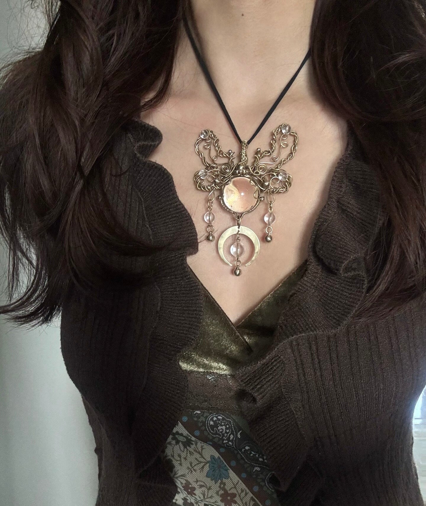Brass Himalayan crystal vintage wire-wrapped pendant necklace