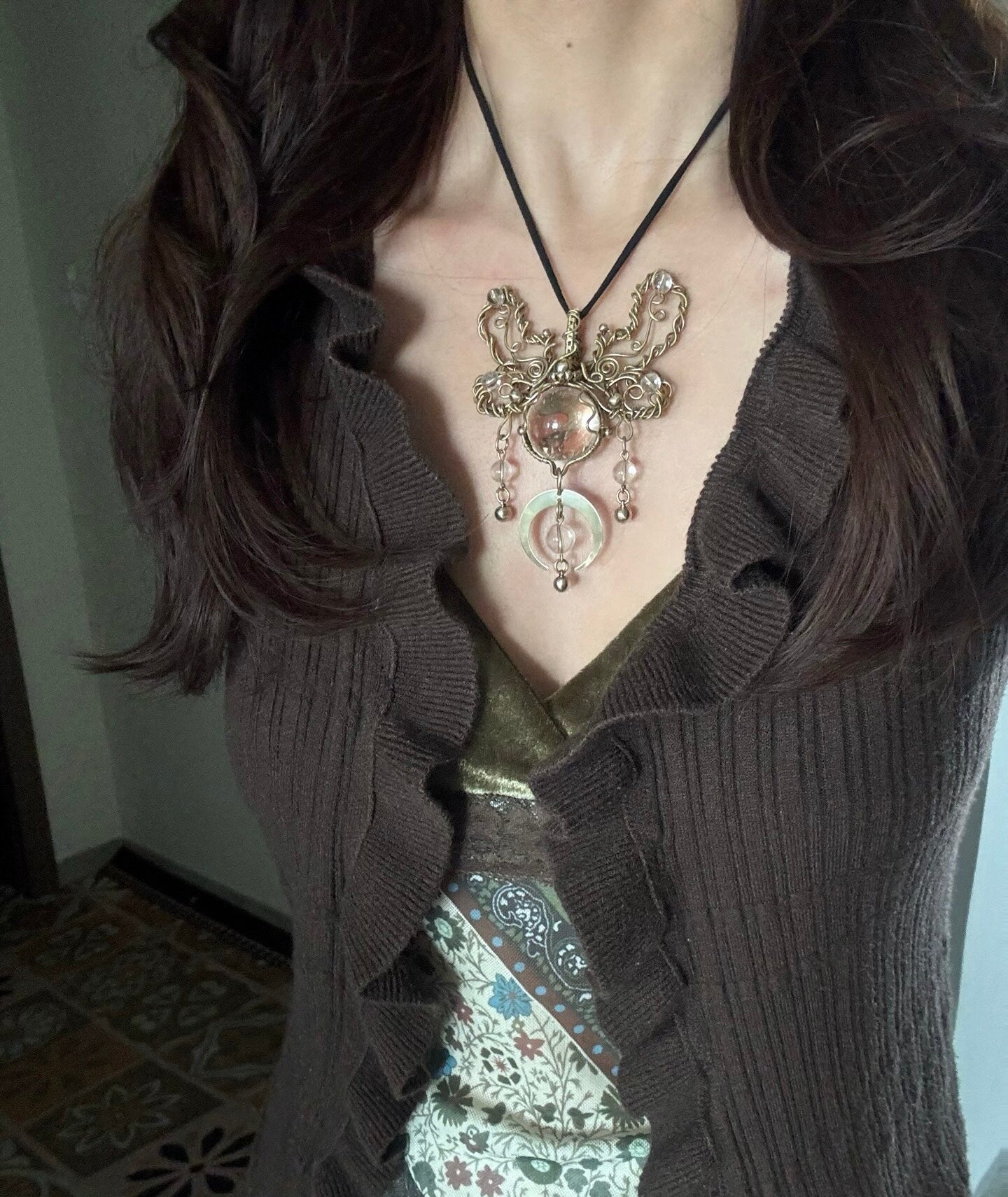 Brass Himalayan crystal vintage wire-wrapped pendant necklace