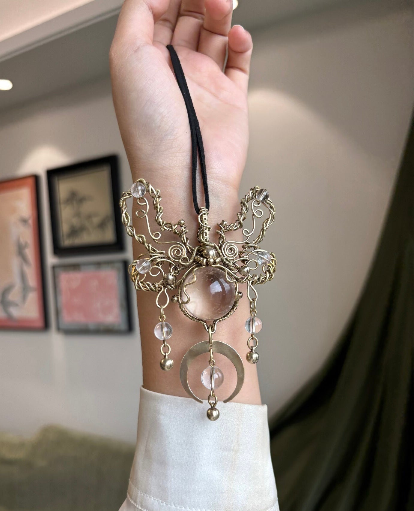 Brass Himalayan crystal vintage wire-wrapped pendant necklace
