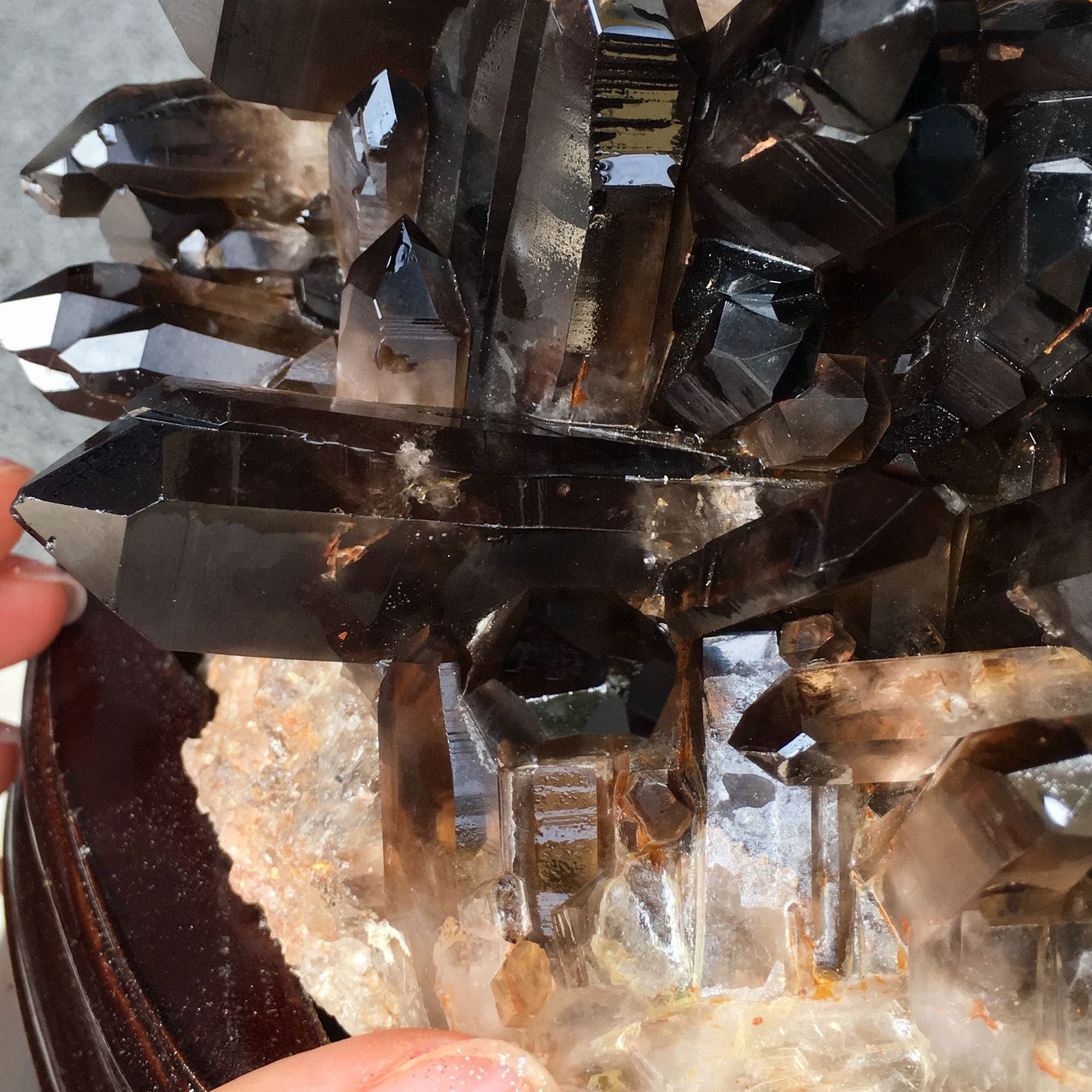 Natural Black Crystal Cluster Raw Stone Ornaments Living Room Bedroom Study Office Ornaments Ore Mine Standard Cross-border Hot Sale