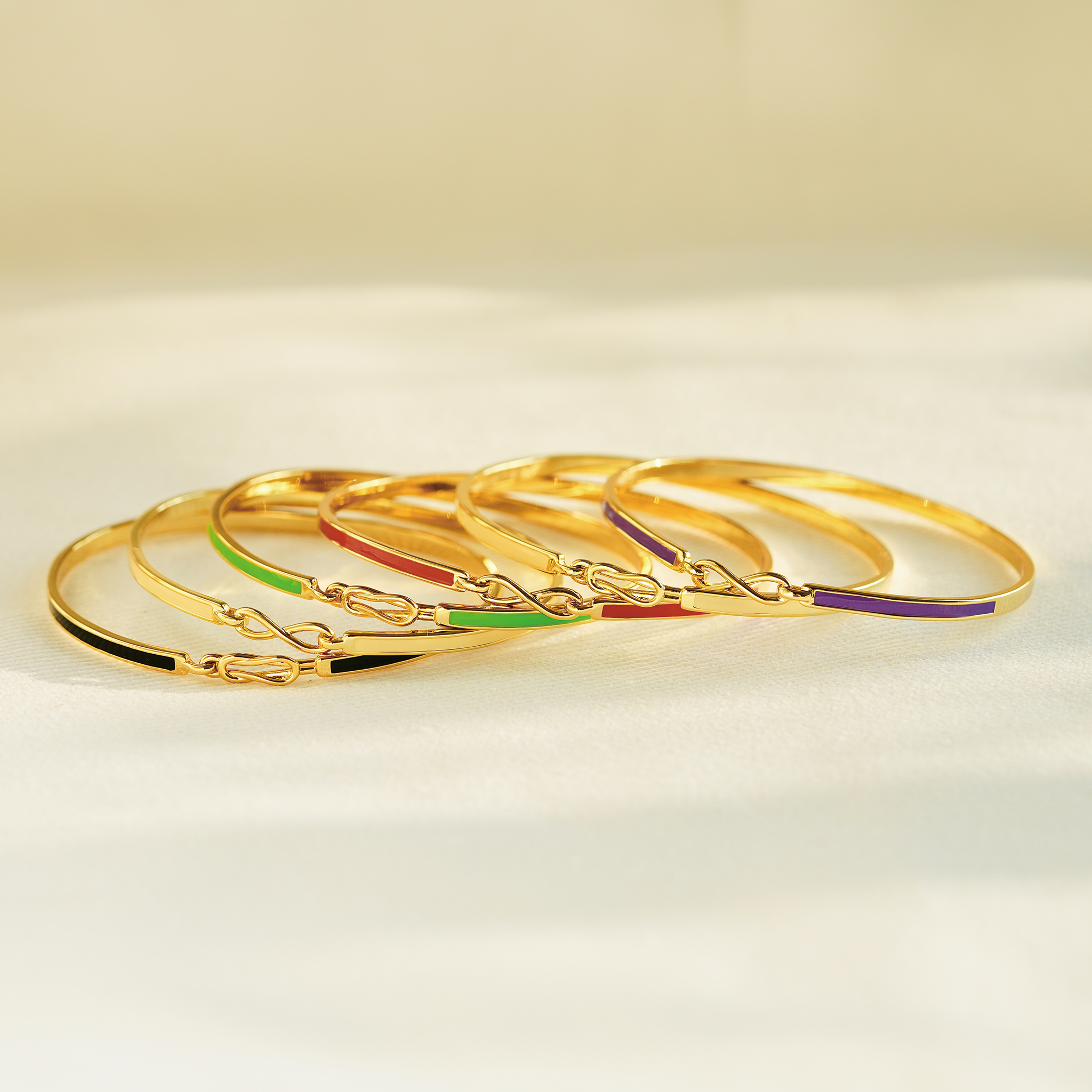 Best Mom Ever Infinity Enamel Bracelet